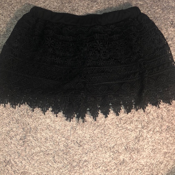 Cute floral shorts - Picture 1 of 1